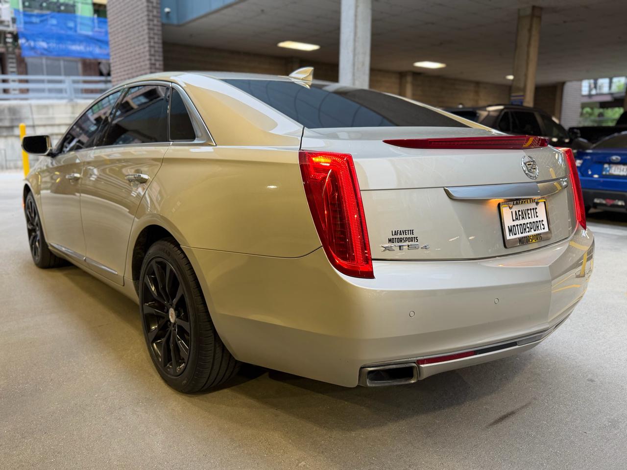 Cadillac XTS Luxury AWD 2015