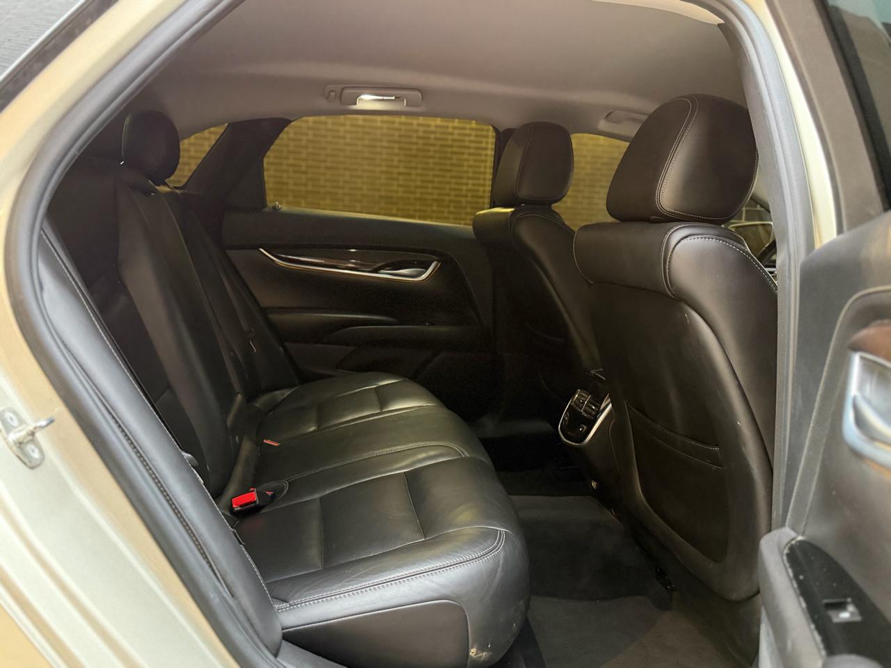 Cadillac XTS Luxury AWD 2015