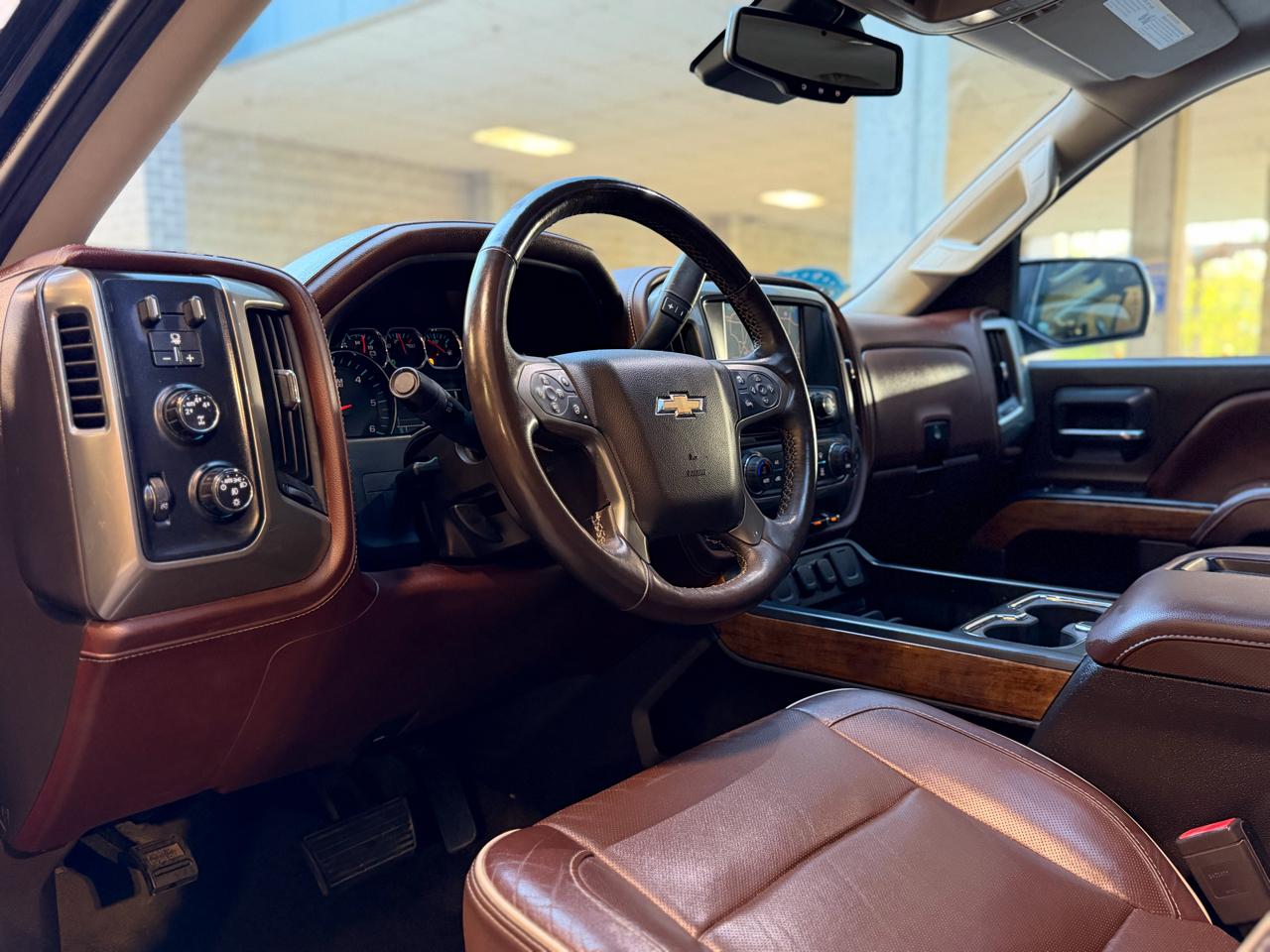 Chevrolet Silverado 1500 High Country Crew Cab 4WD 2015