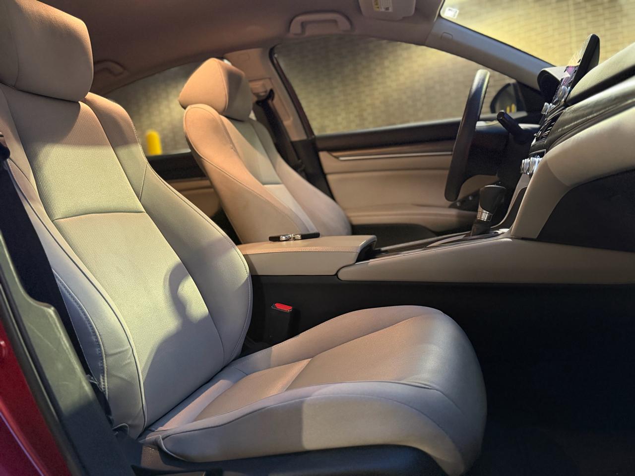 Honda Accord LX CVT 2019