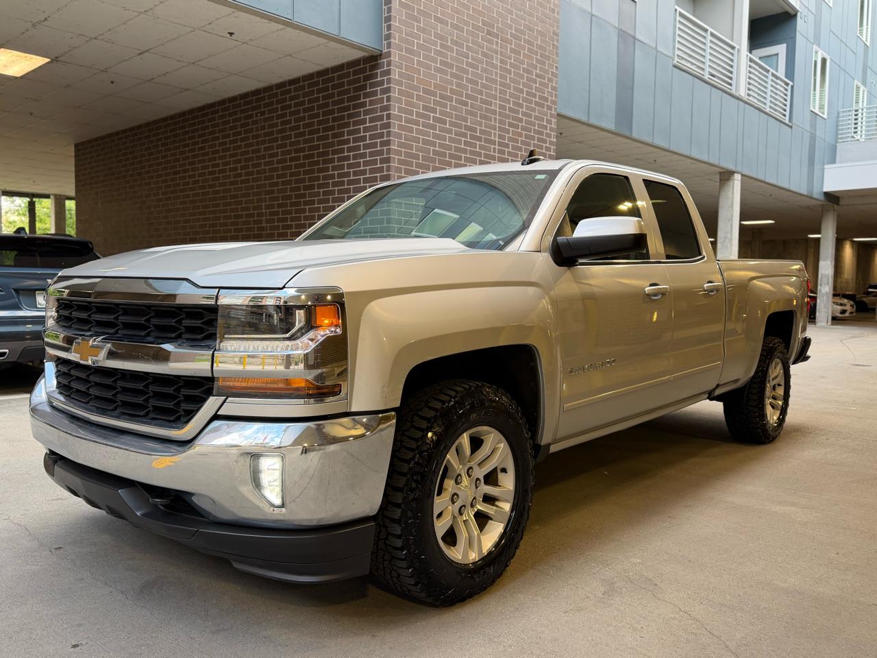 Chevrolet Silverado 1500 LT Double Cab 4WD 2017