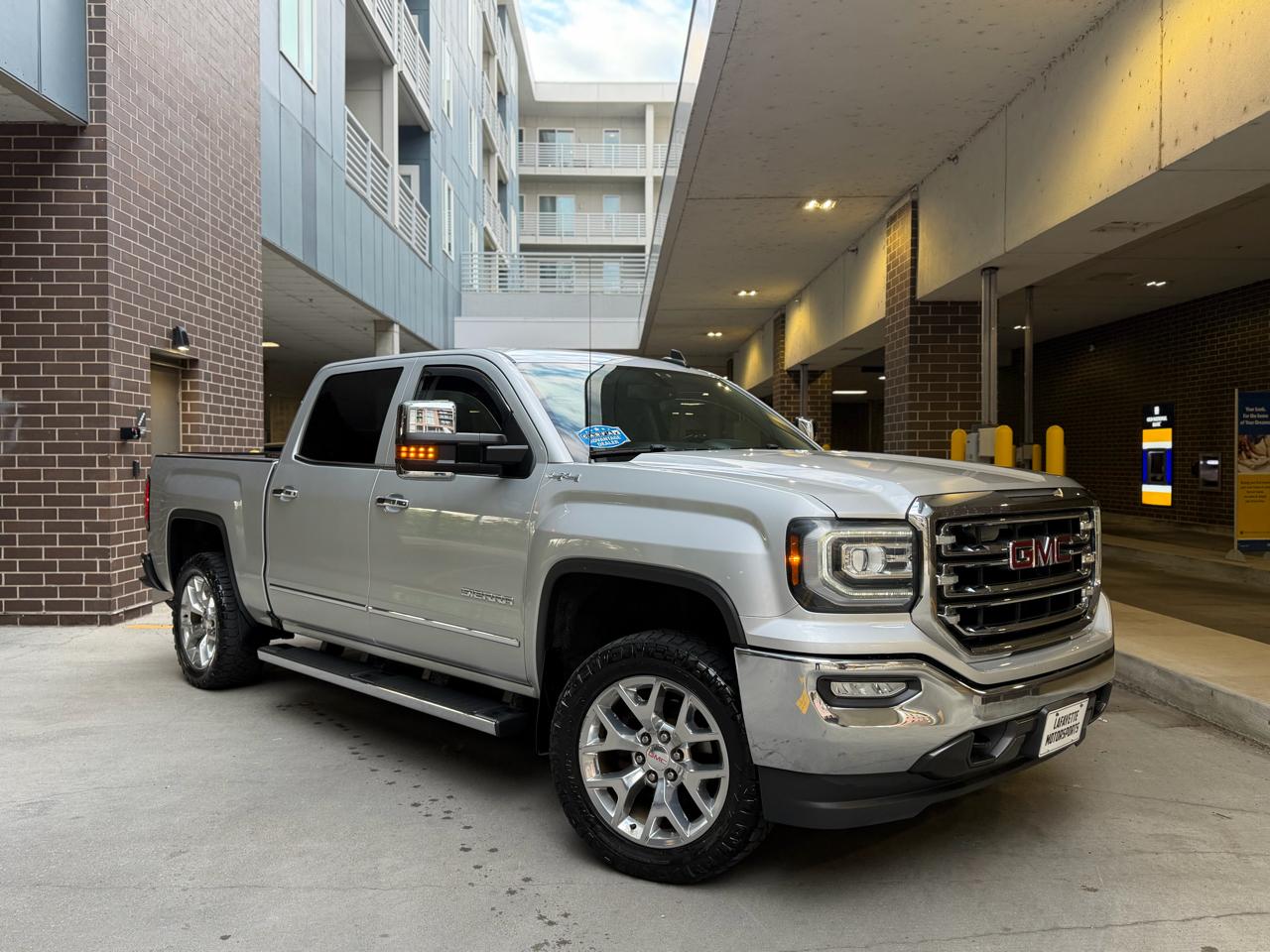 GMC Sierra 1500 SLT Crew Cab Short Box 4WD 2016
