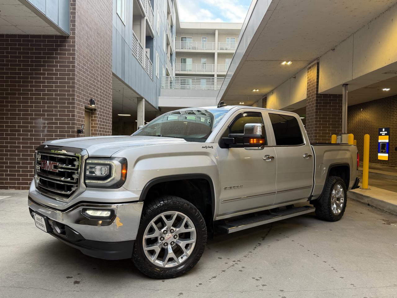 GMC Sierra 1500 SLT Crew Cab Short Box 4WD 2016