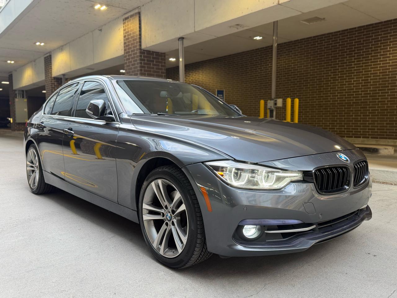 BMW 3-Series 330i xDrive SULEV Sedan 2018
