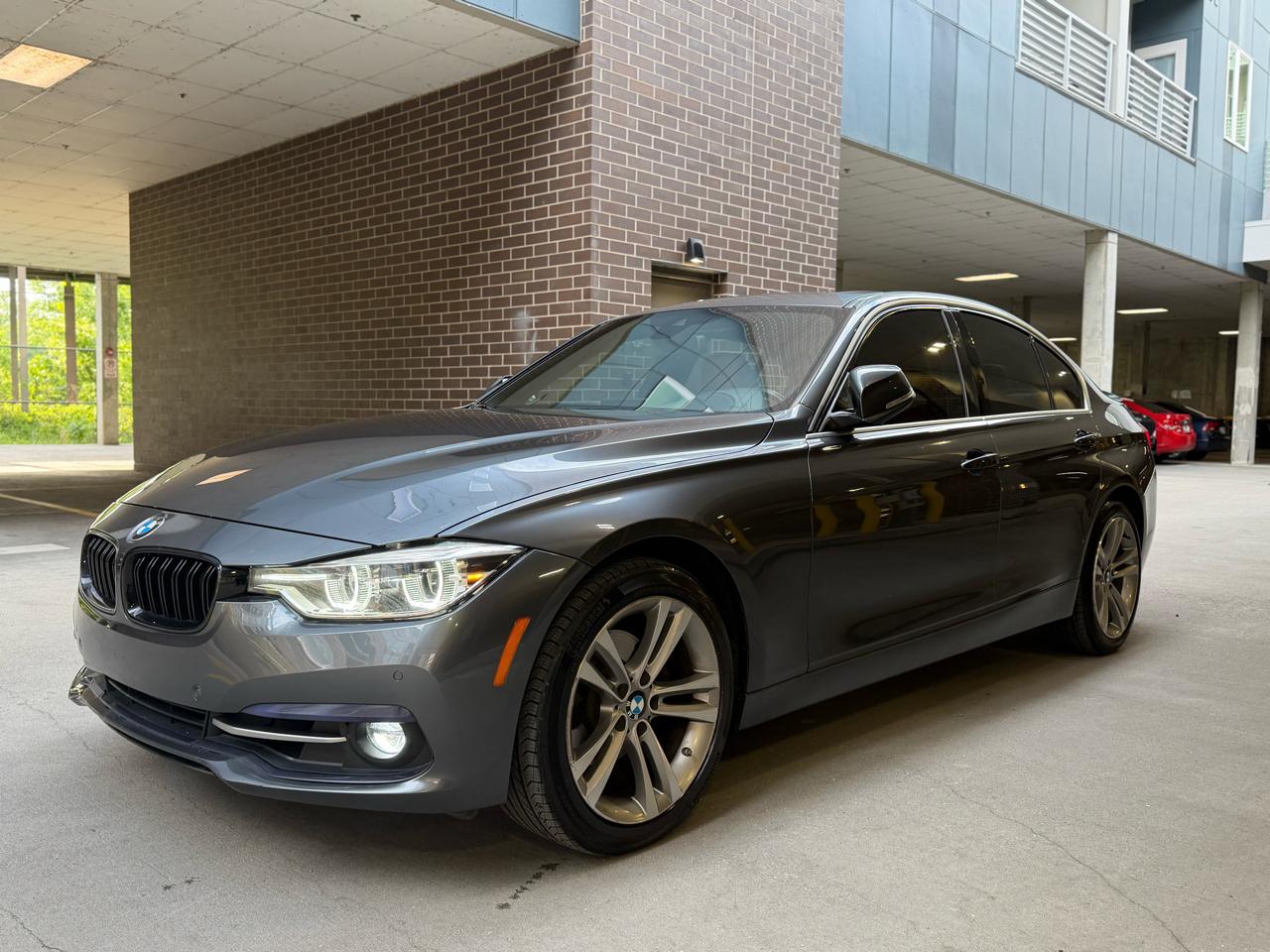 BMW 3-Series 330i xDrive SULEV Sedan 2018