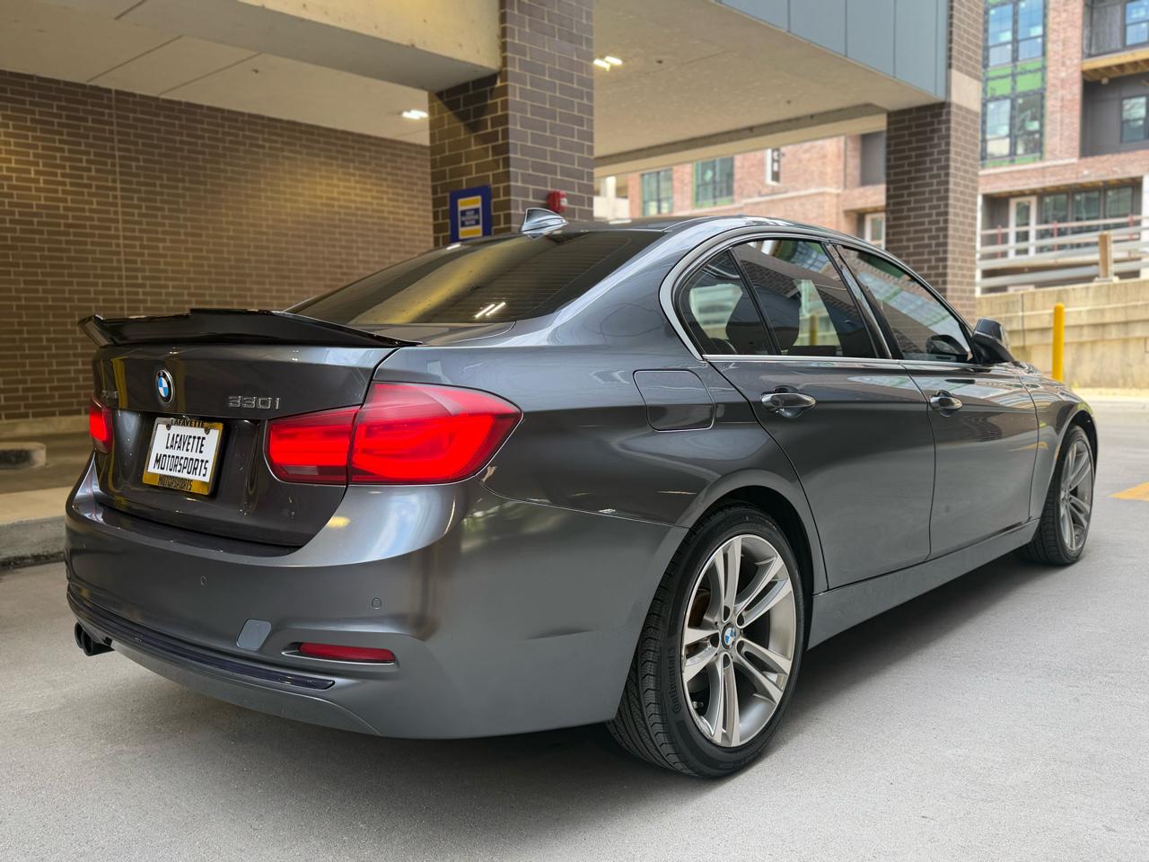 BMW 3-Series 330i xDrive SULEV Sedan 2018