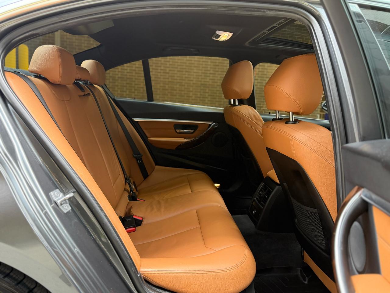BMW 3-Series 330i xDrive SULEV Sedan 2018