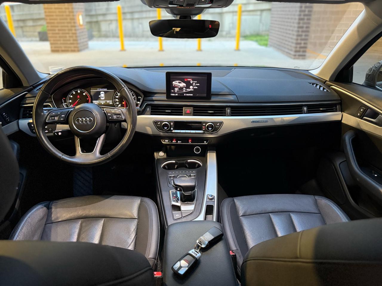 Audi A4 2.0T Premium quattro Sedan 2017