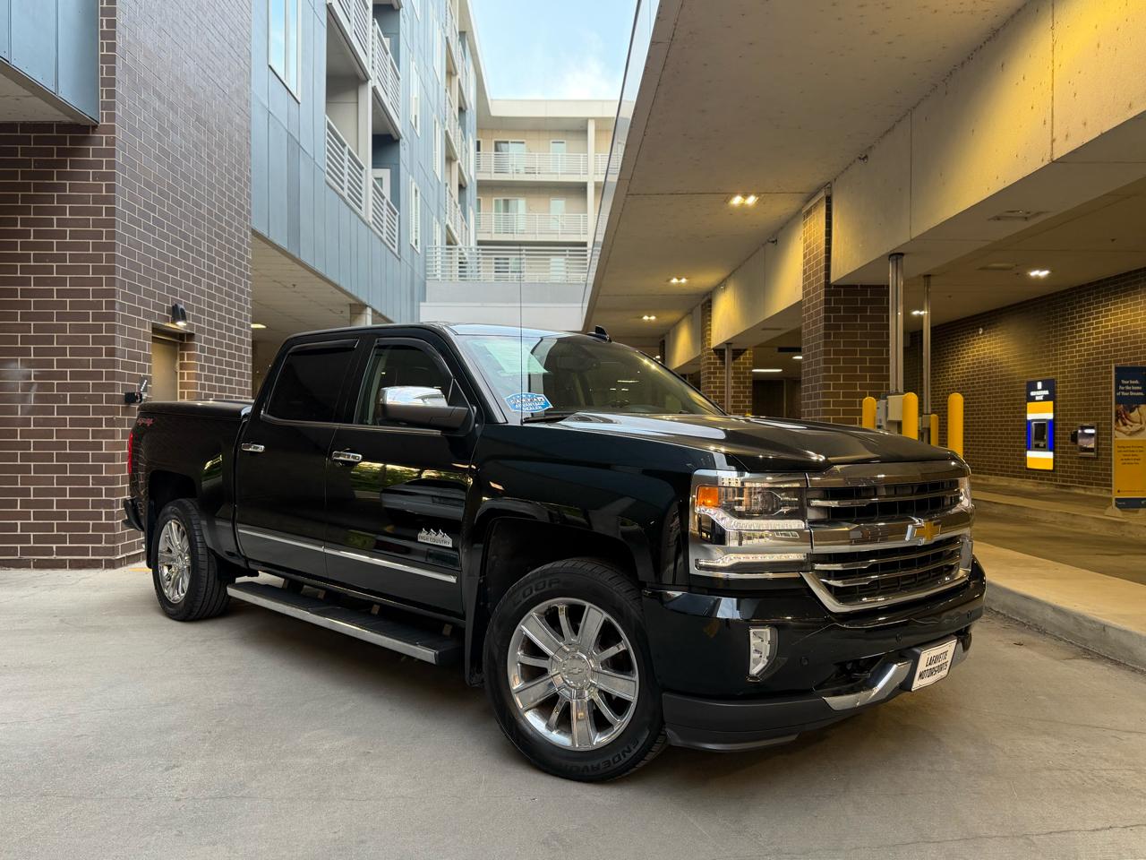 Chevrolet Silverado 1500 High Country Crew Cab Short Box 4WD 2016