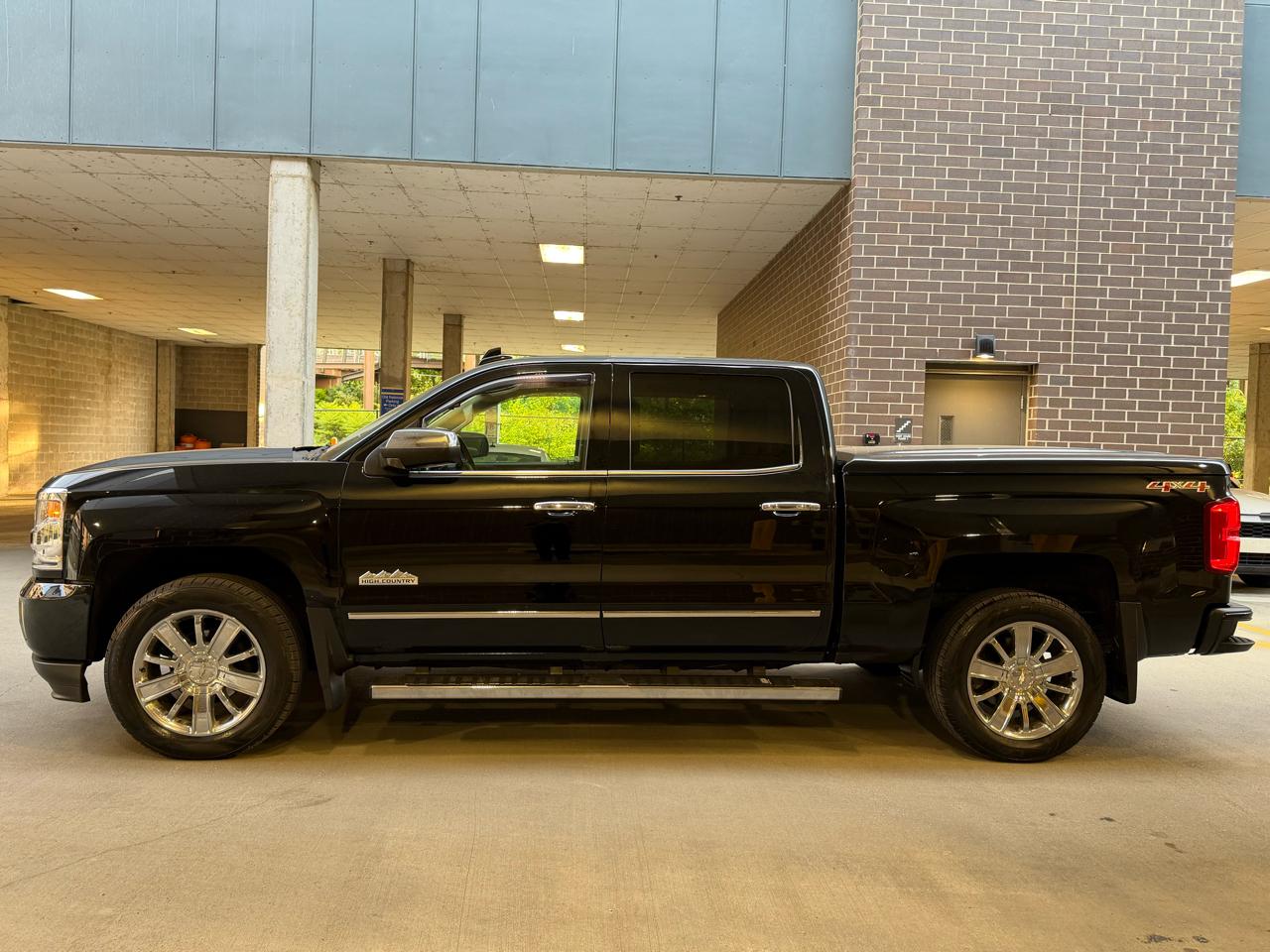 Chevrolet Silverado 1500 High Country Crew Cab Short Box 4WD 2016