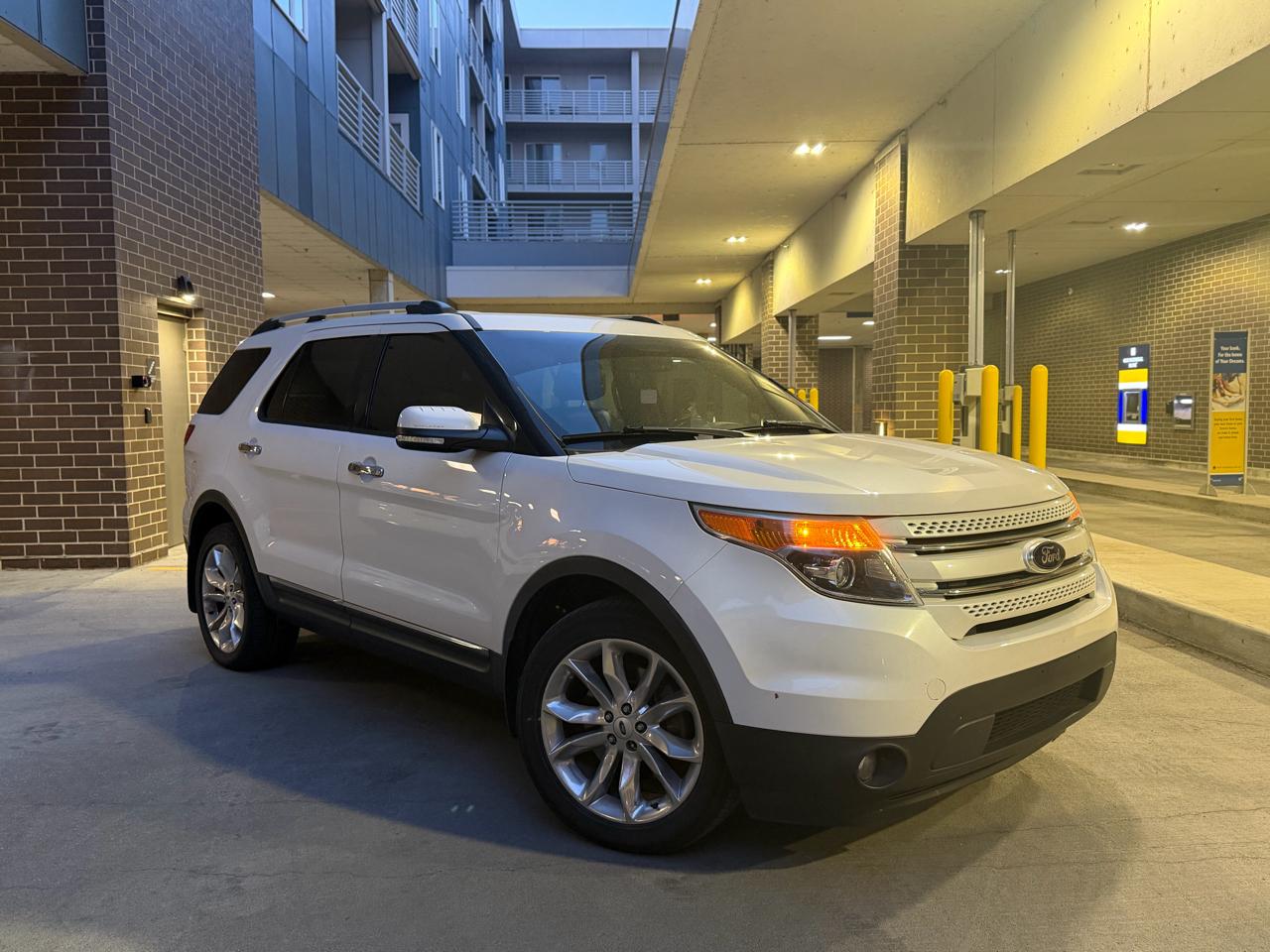 Ford Explorer Limited 4WD 2013