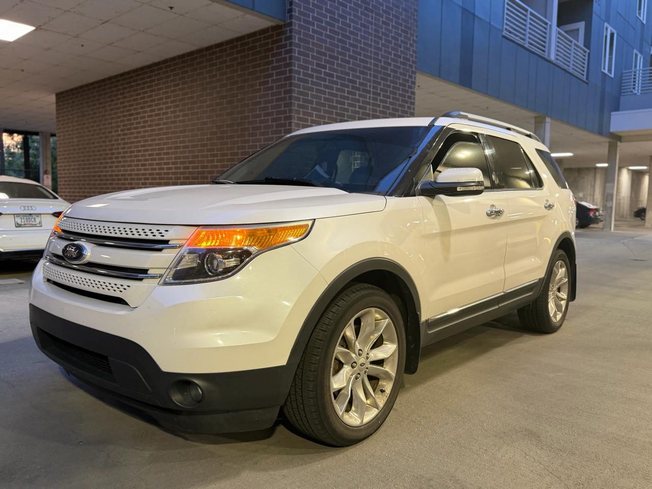 Ford Explorer Limited 4WD 2013