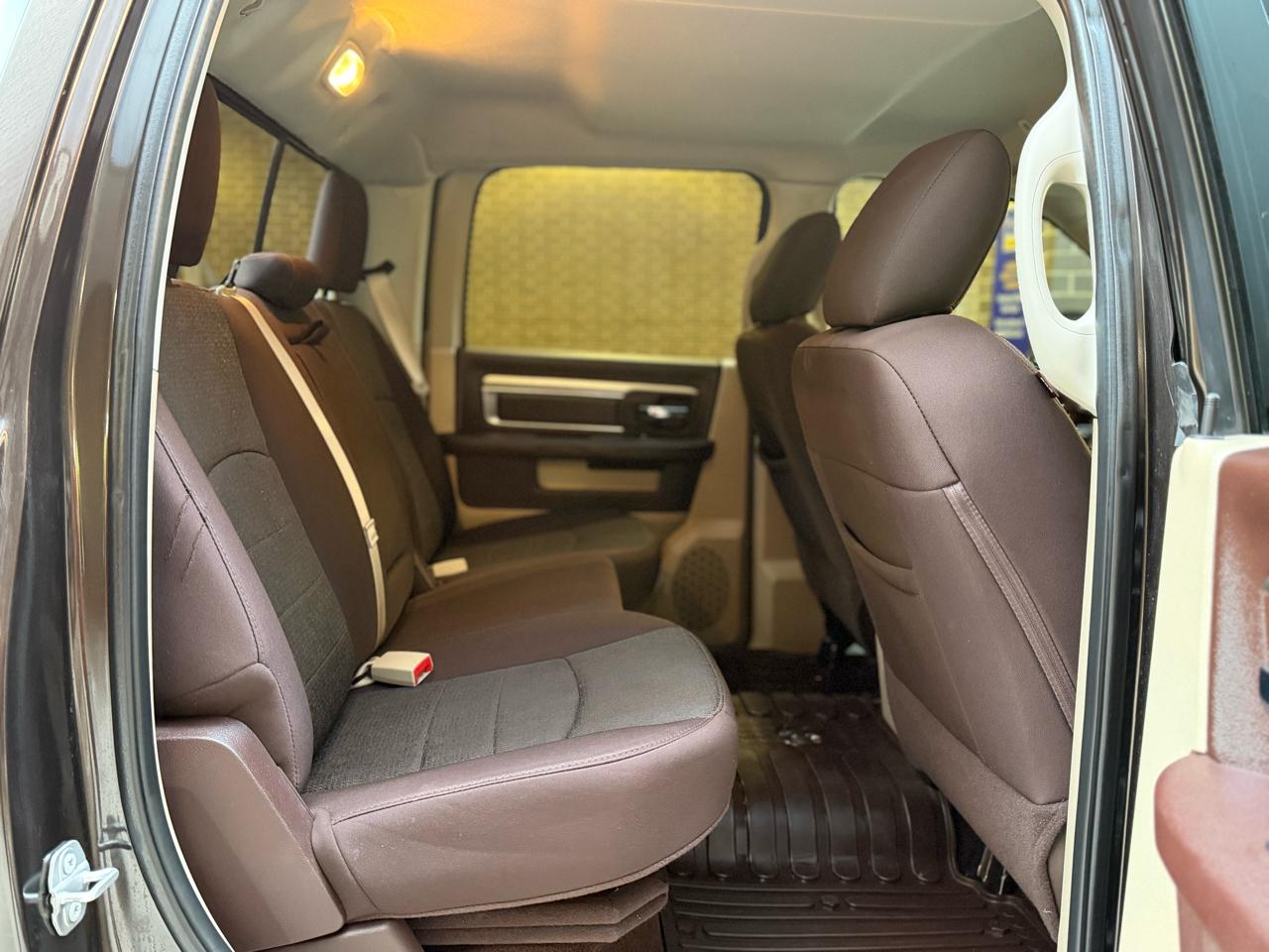 RAM 1500 SLT Crew Cab SWB 4WD 2017