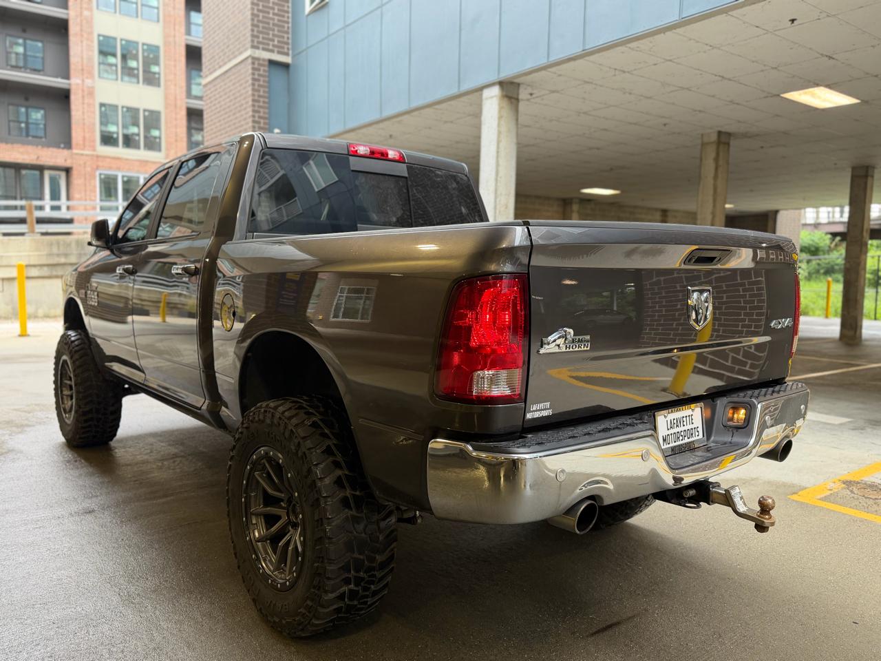 RAM 1500 SLT Crew Cab SWB 4WD 2017