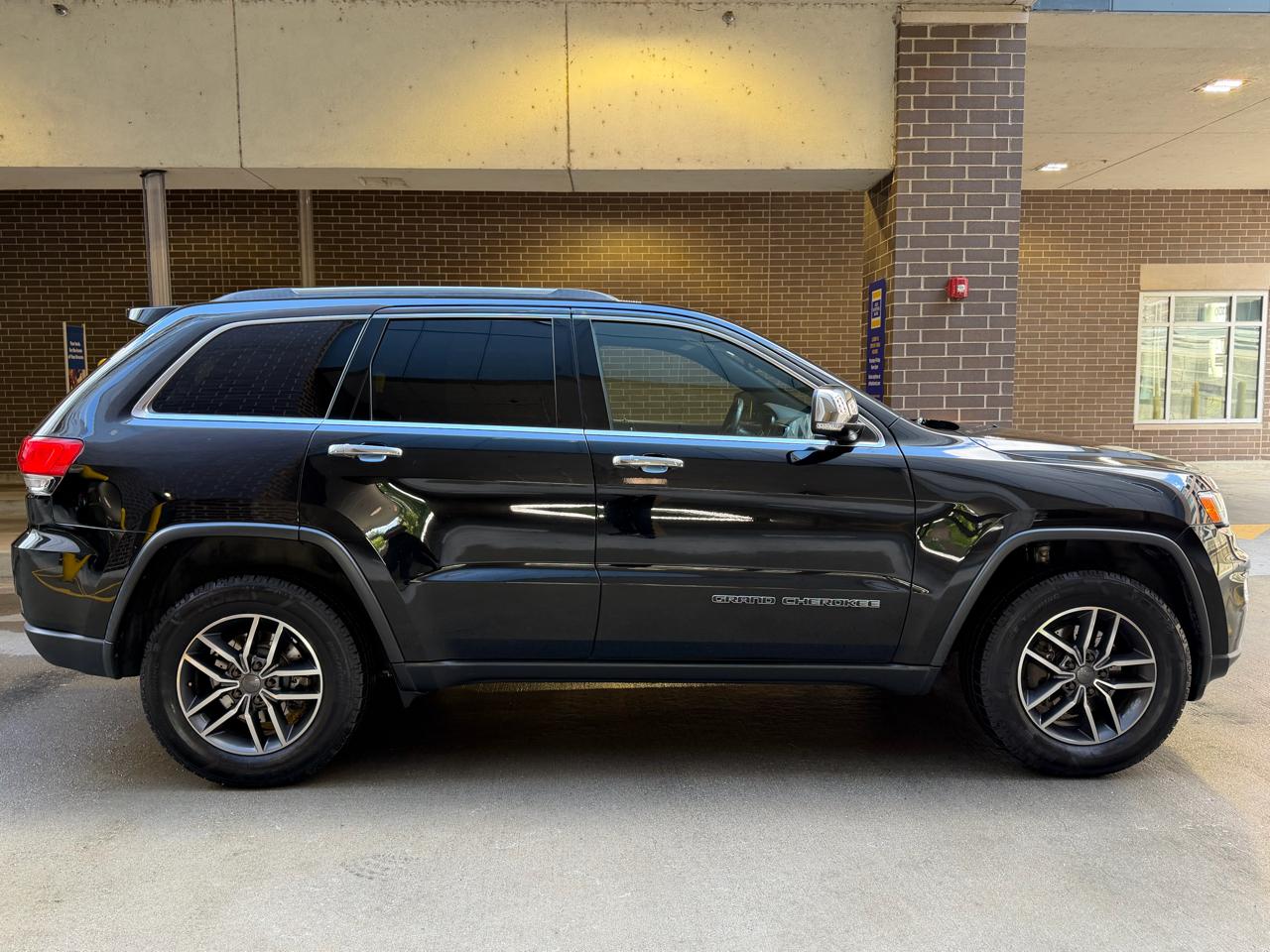 Jeep Grand Cherokee  2018