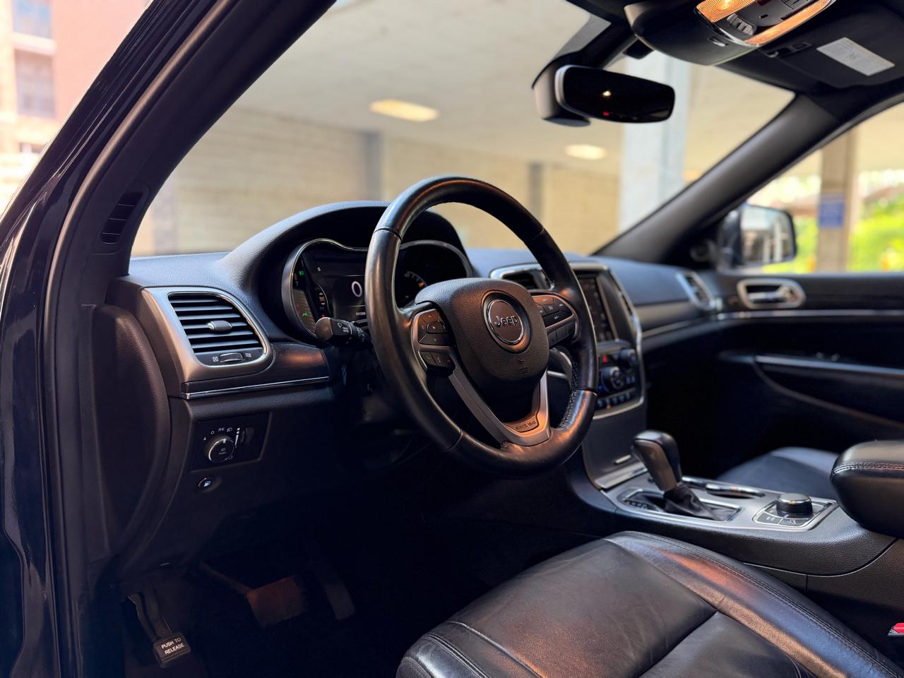 Jeep Grand Cherokee  2018