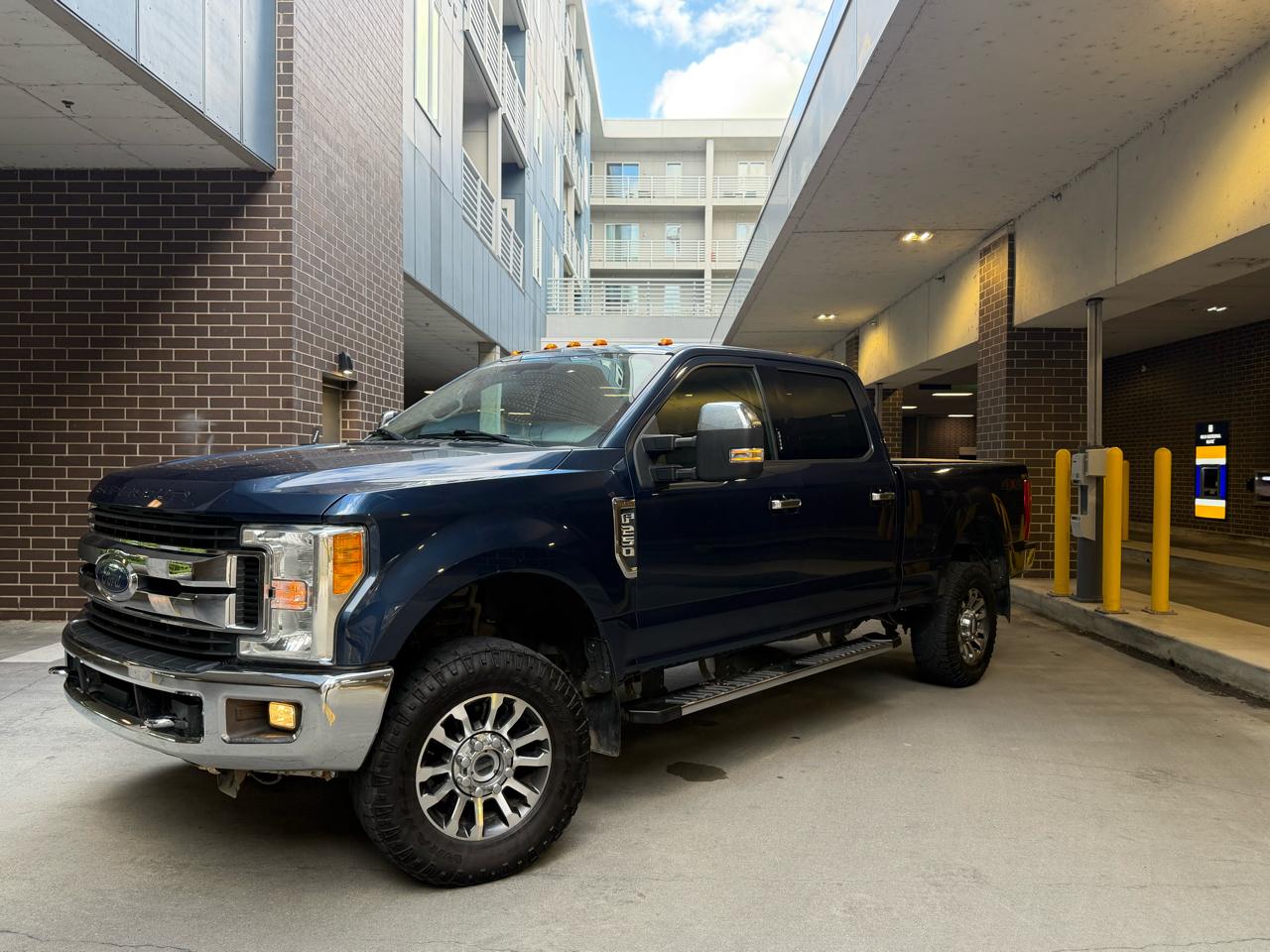Ford F-250 SD King Ranch Crew Cab 4WD 2017