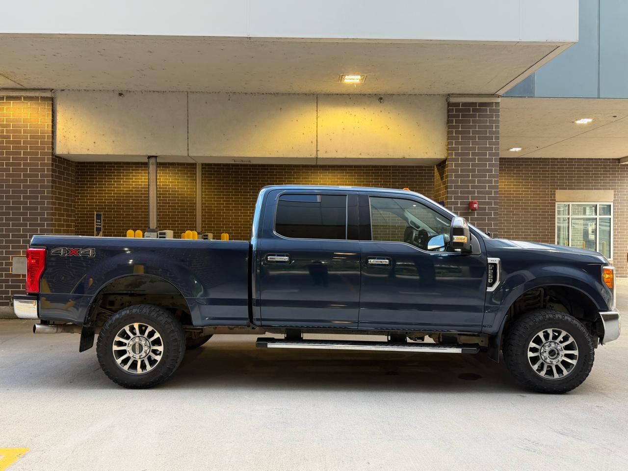 Ford F-250 SD King Ranch Crew Cab 4WD 2017