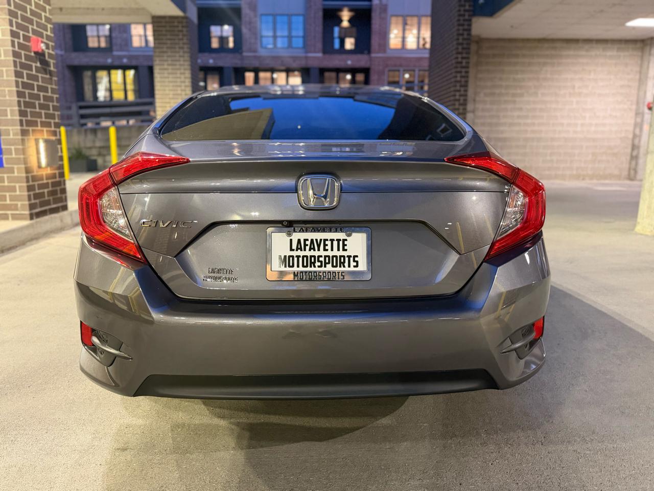 Honda Civic LX Sedan CVT 2016