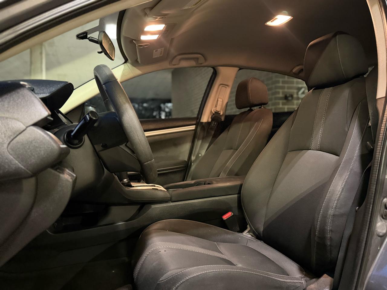Honda Civic LX Sedan CVT 2016
