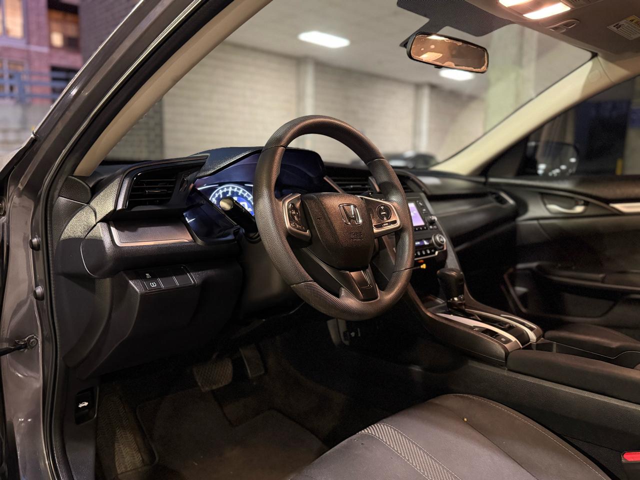 Honda Civic LX Sedan CVT 2016