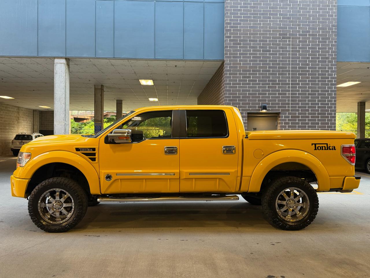 Ford F-150 XL SuperCrew 5.5-ft. Bed 4WD 2014