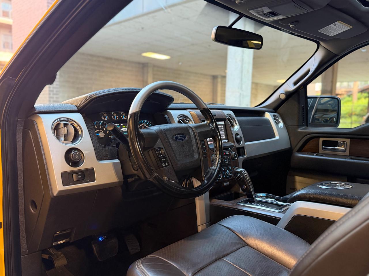 Ford F-150 XL SuperCrew 5.5-ft. Bed 4WD 2014