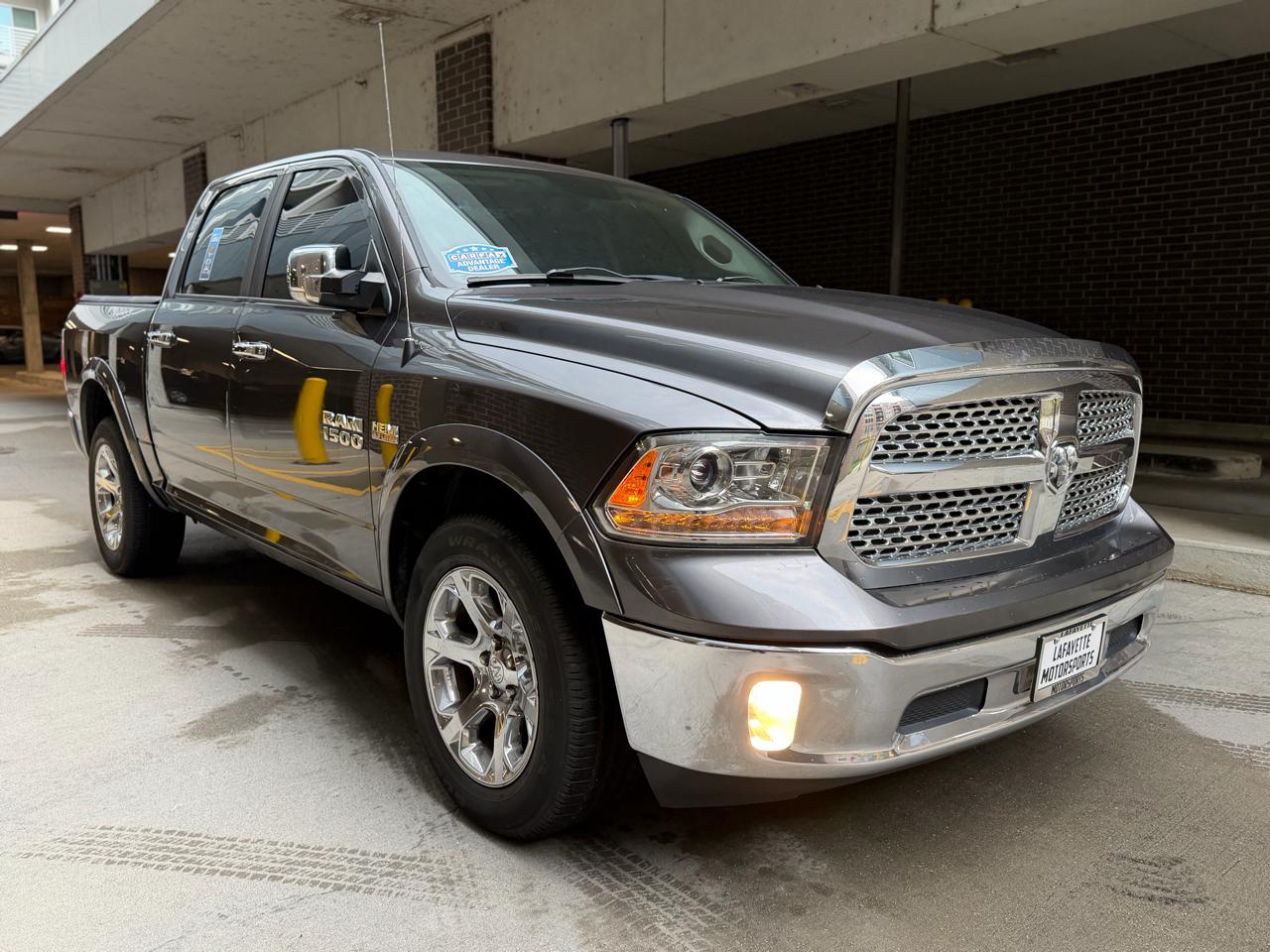 RAM 1500 Laramie Crew Cab SWB 4WD 2014