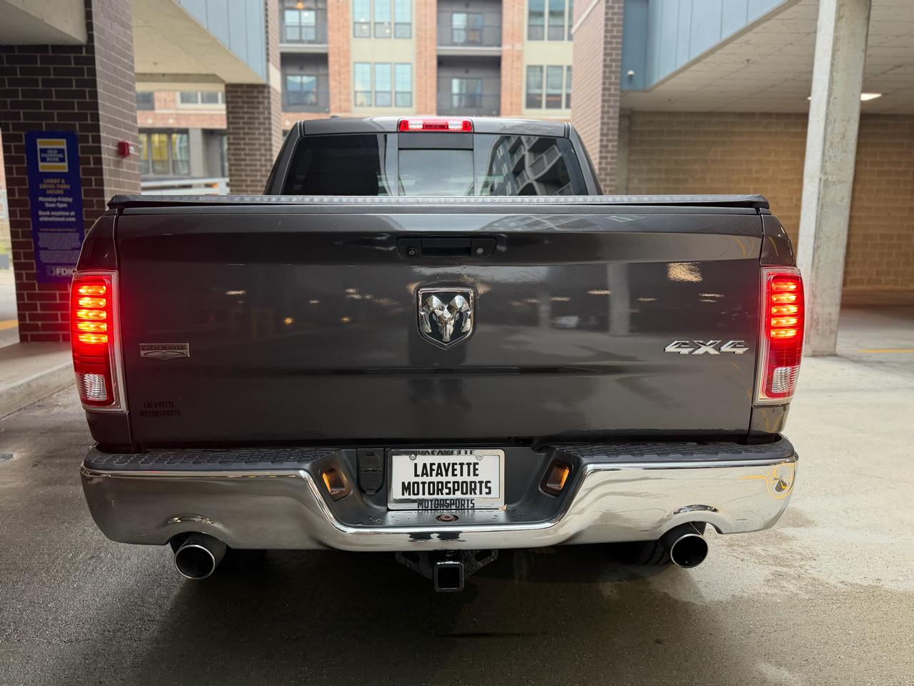 RAM 1500 Laramie Crew Cab SWB 4WD 2014
