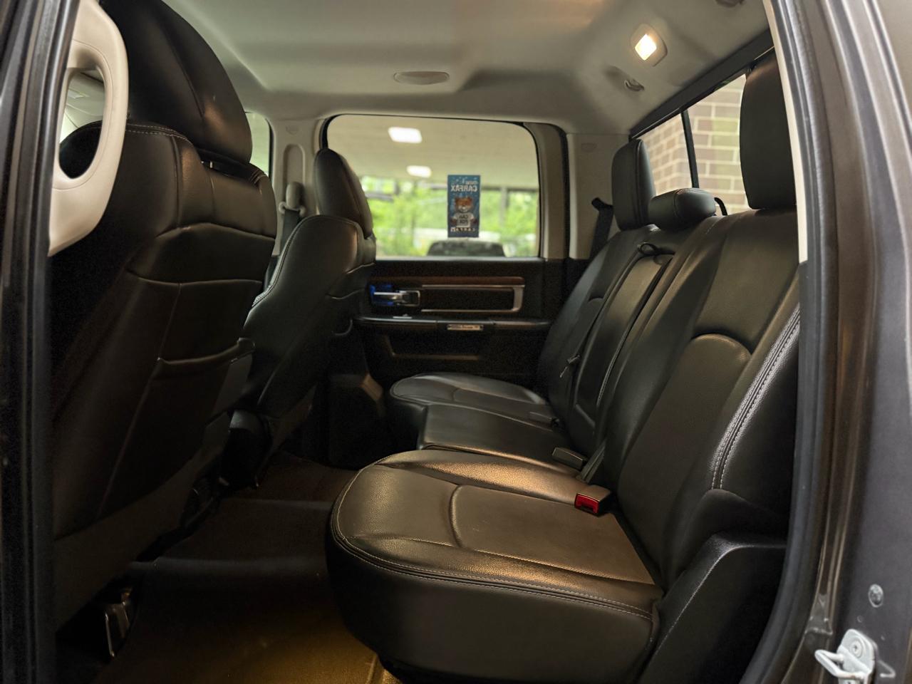 RAM 1500 Laramie Crew Cab SWB 4WD 2014