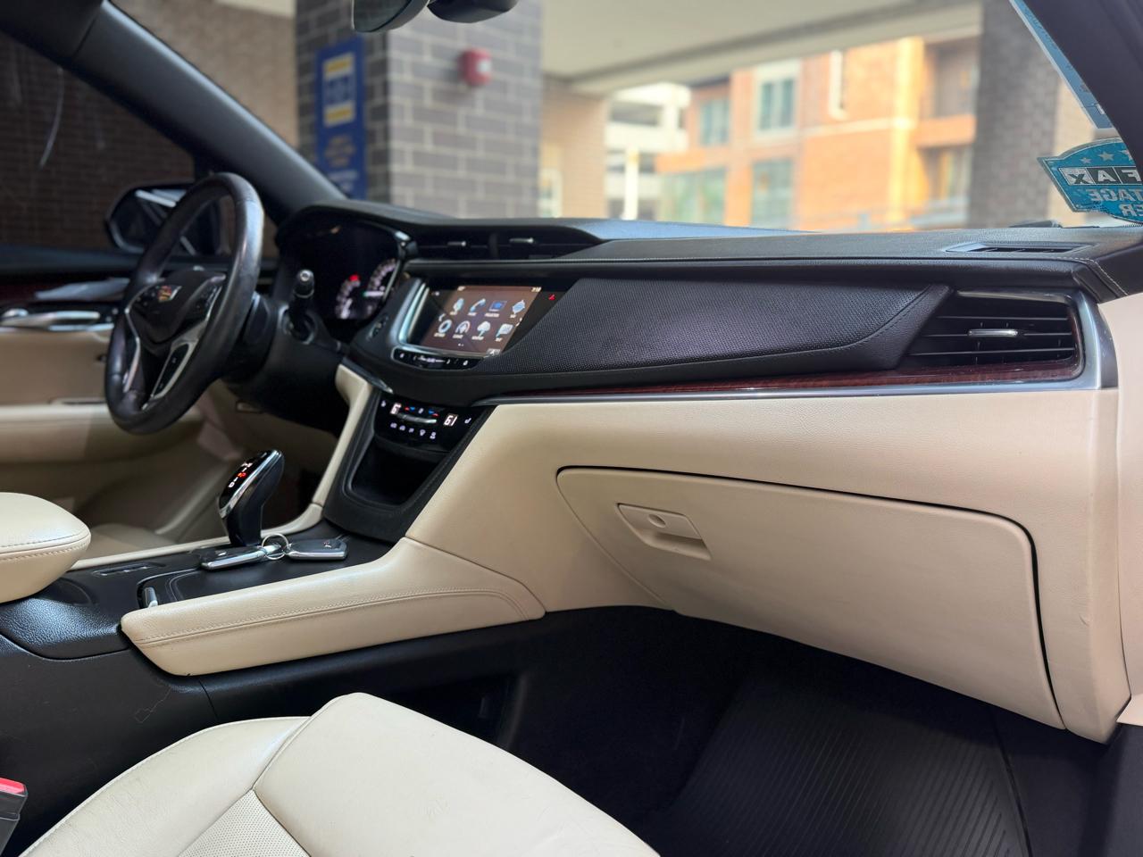 Cadillac XT5 Luxury AWD 2017