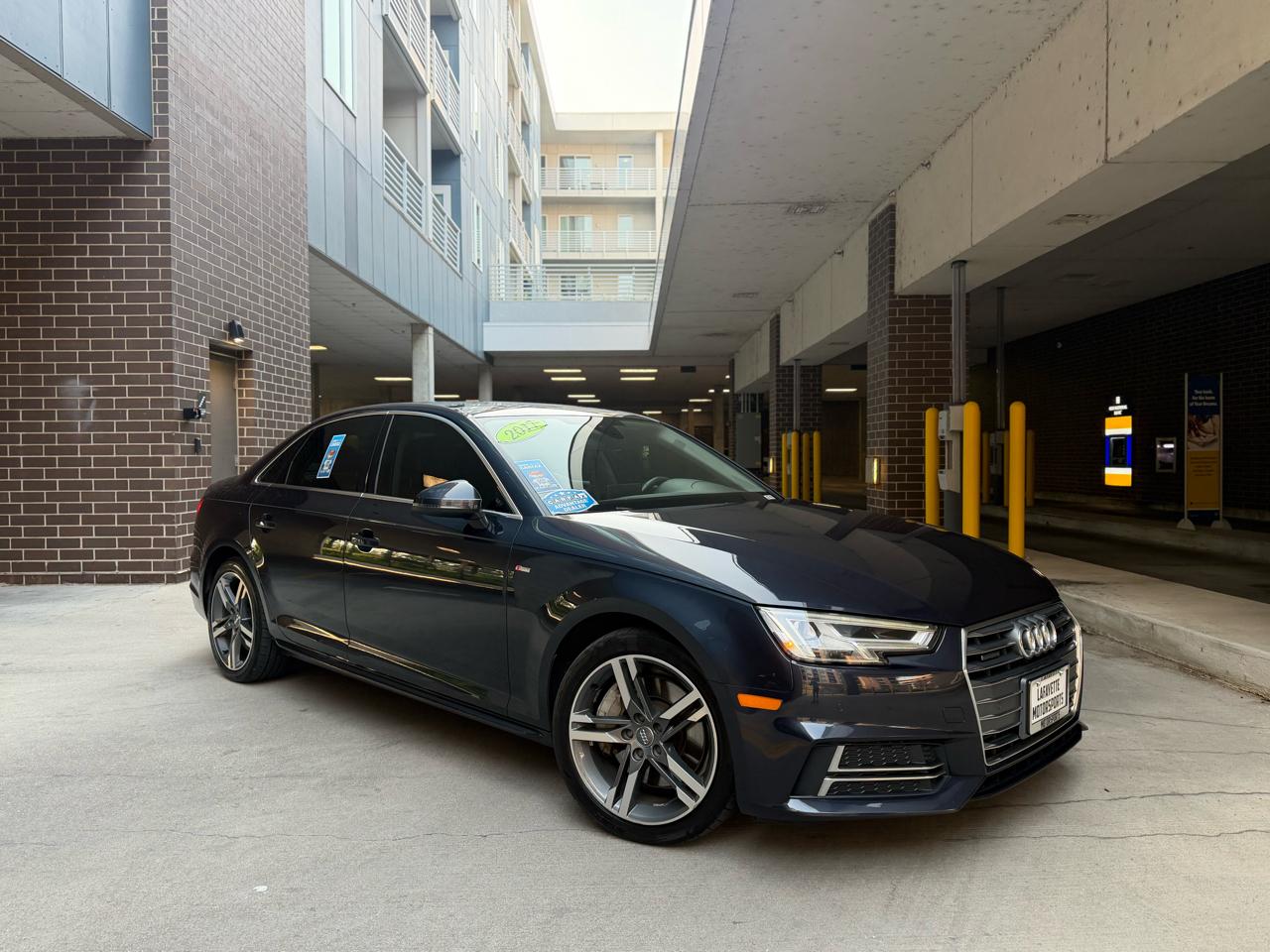 Audi A4 2.0T Premium Plus quattro Sedan 2017