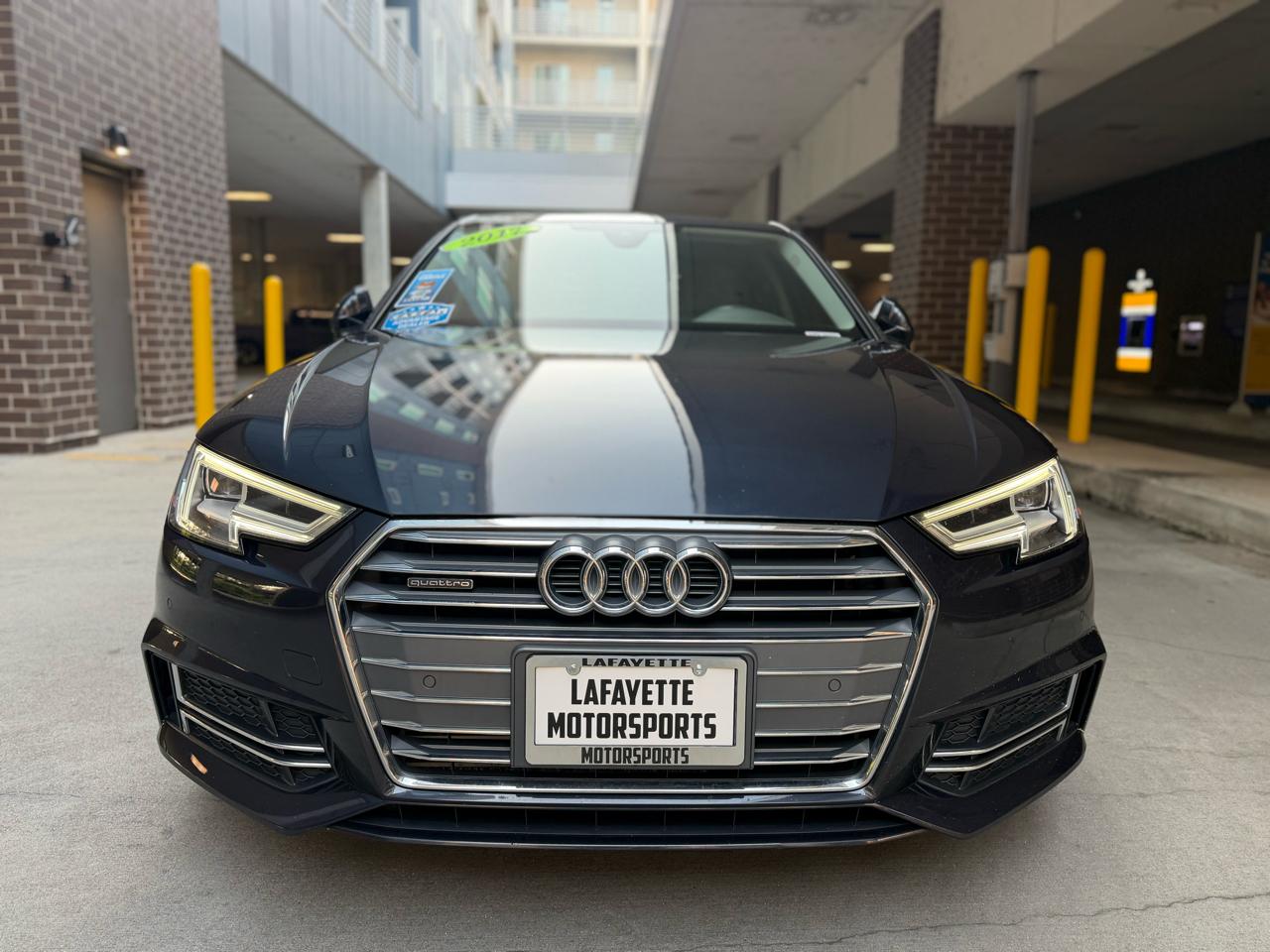 Audi A4 2.0T Premium Plus quattro Sedan 2017