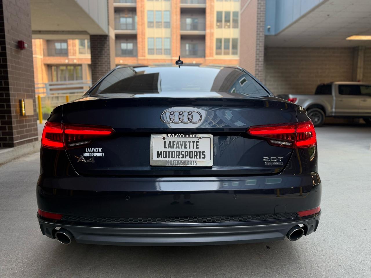 Audi A4 2.0T Premium Plus quattro Sedan 2017