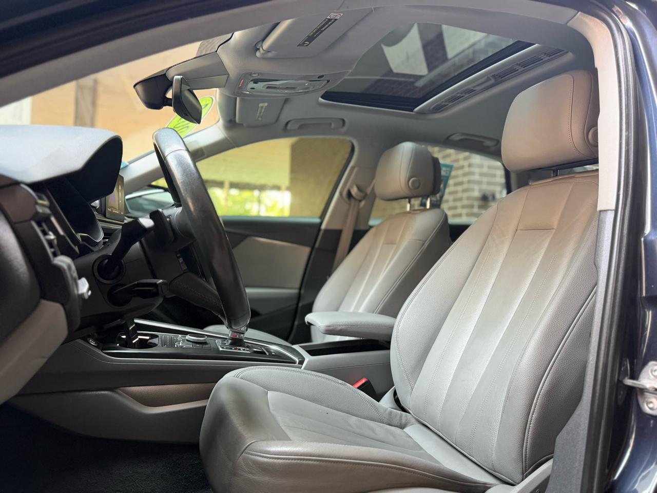 Audi A4 2.0T Premium Plus quattro Sedan 2017