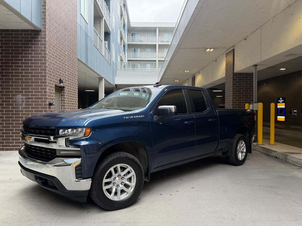 Chevrolet Silverado 1500 LT Double Cab 4WD 2019