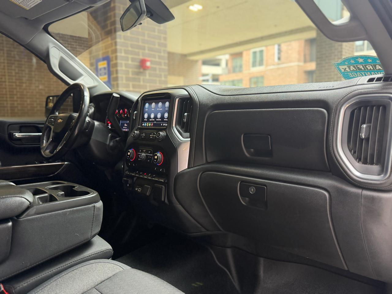 Chevrolet Silverado 1500 LT Double Cab 4WD 2019