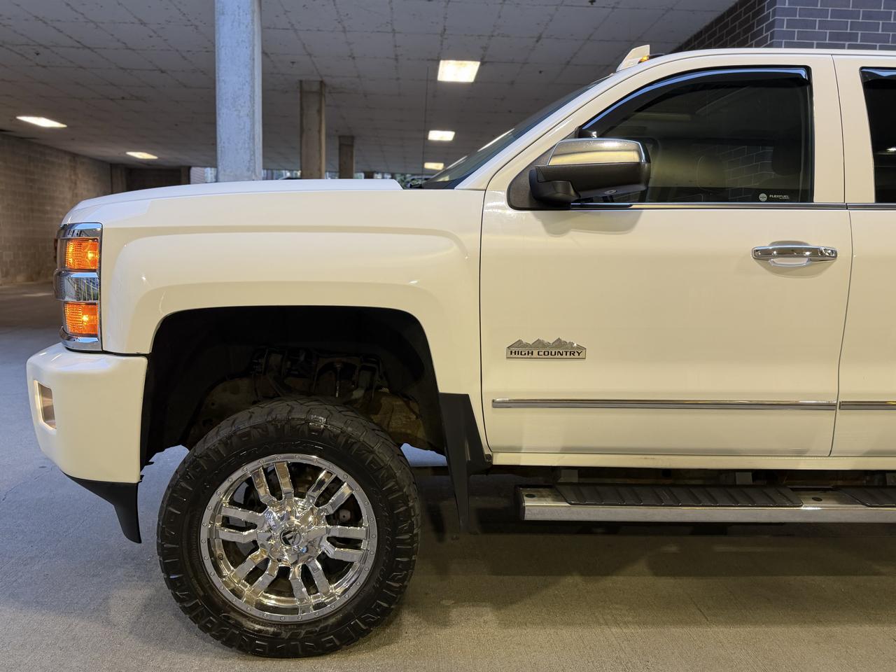Chevrolet Silverado 2500HD LT Crew Cab 4WD 2016