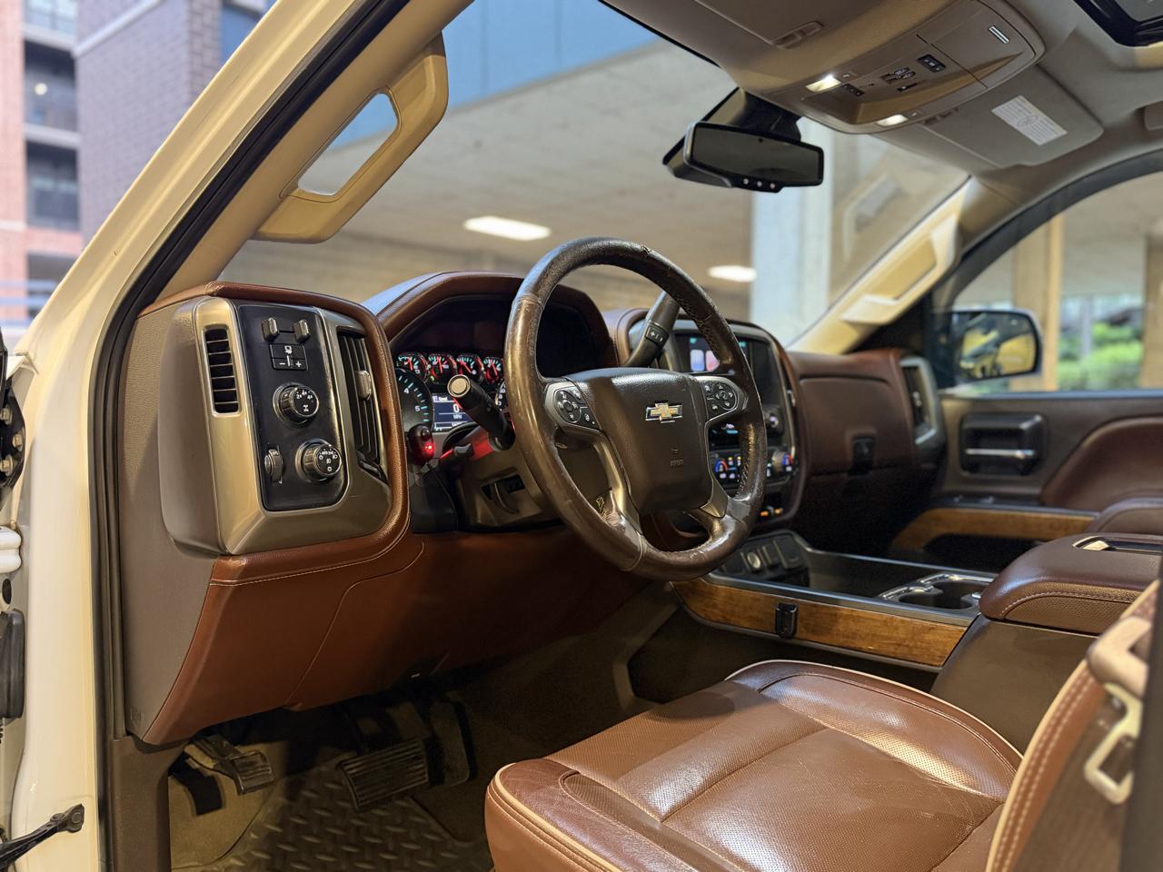 Chevrolet Silverado 2500HD LT Crew Cab 4WD 2016