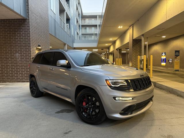 Gray 2016 Jeep Grand Cherokee SUV / Crossover Four-Wheel Drive Automatic