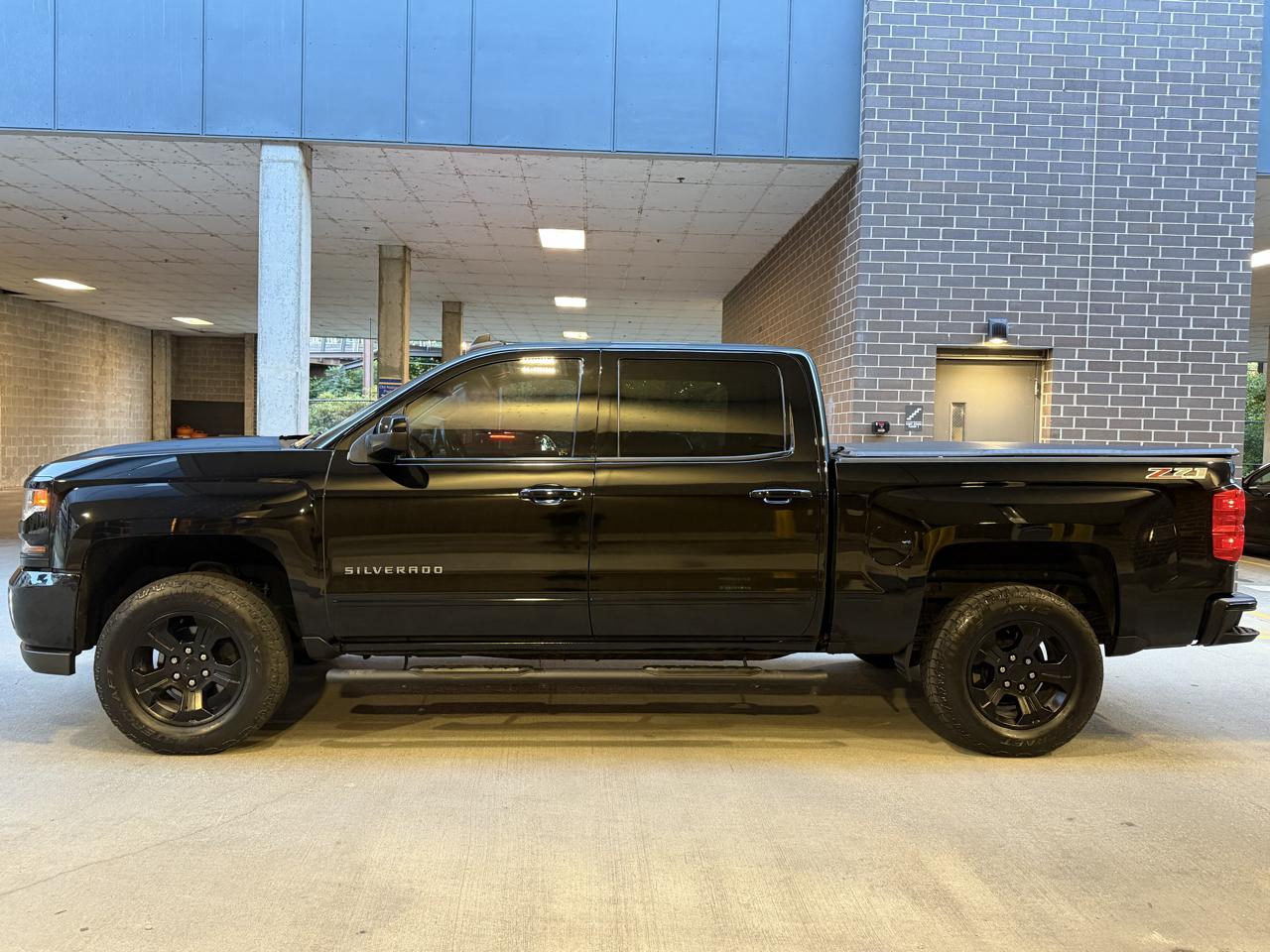 Chevrolet Silverado 1500 LT Crew Cab 4WD 2017