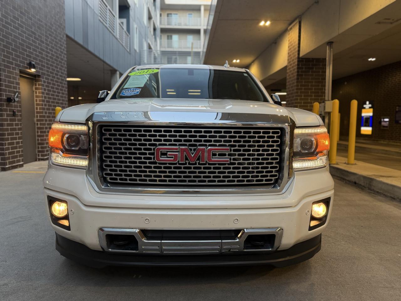 GMC Sierra 1500 Denali Crew Cab Long Box 4WD 2015