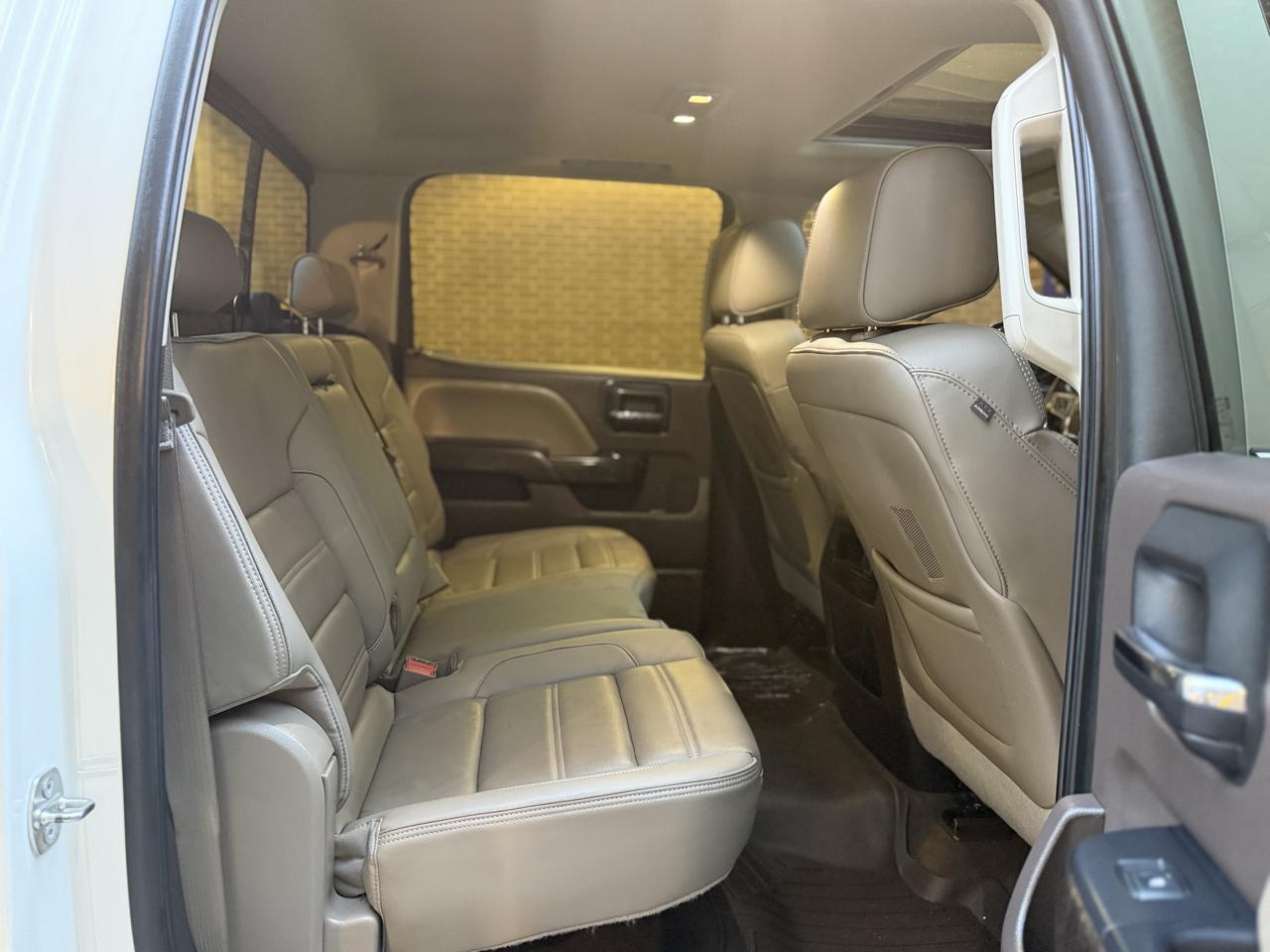 GMC Sierra 1500 Denali Crew Cab Long Box 4WD 2015