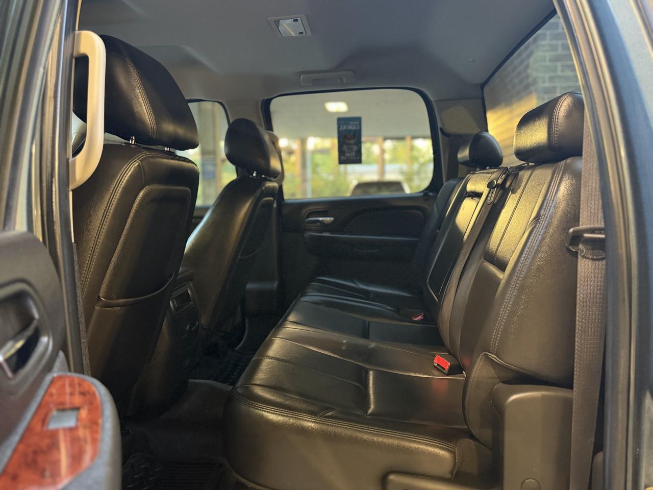 Chevrolet Silverado 2500HD LTZ Crew Cab 4WD 2010