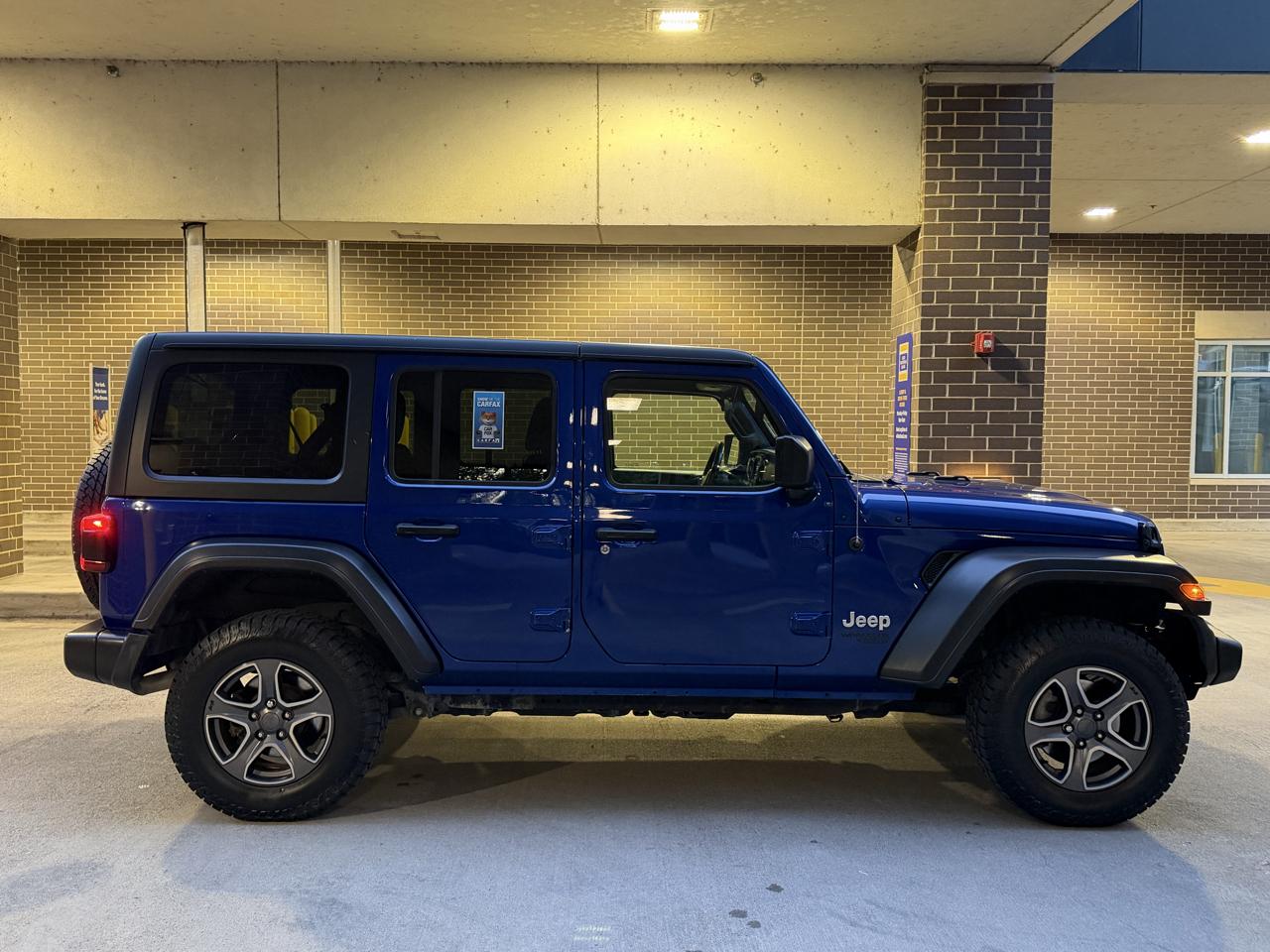 Jeep Wrangler Unlimited Sport 2018