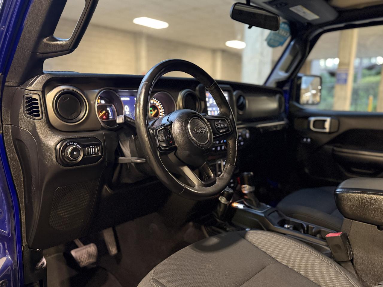 Jeep Wrangler Unlimited Sport 2018