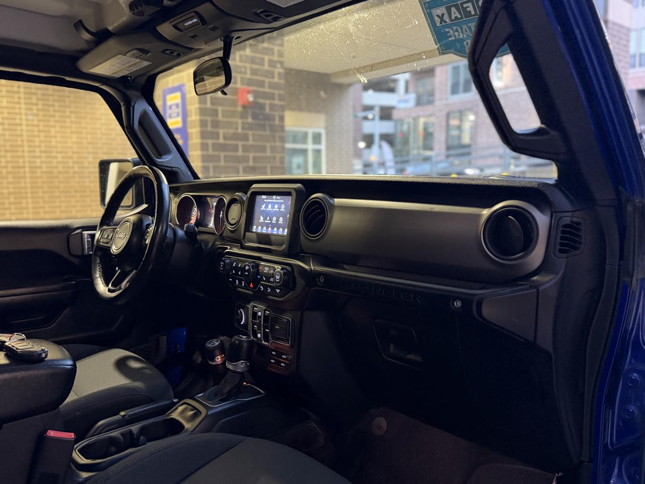 Jeep Wrangler Unlimited Sport 2018