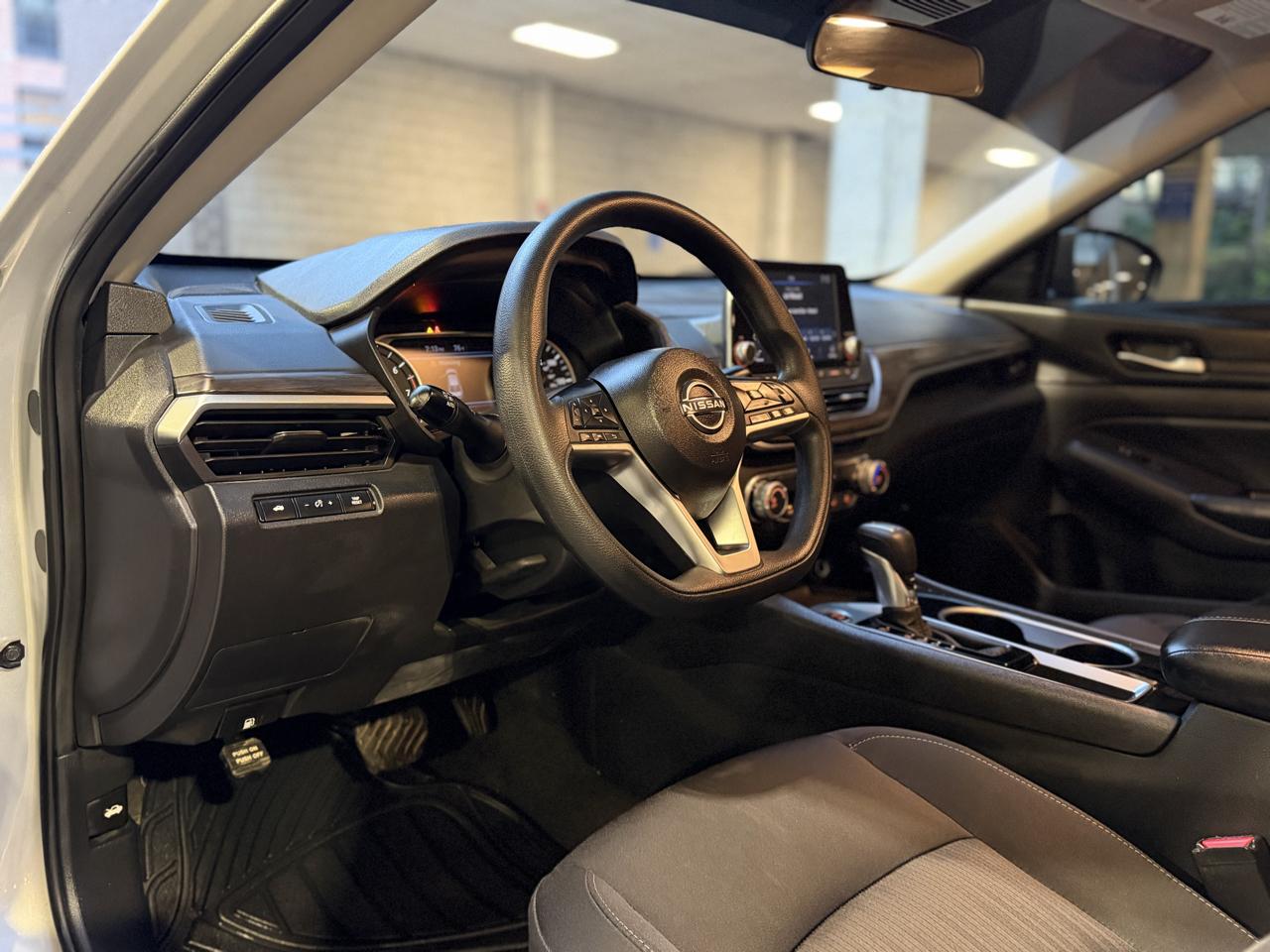 Nissan Altima 2.5 SV 2024