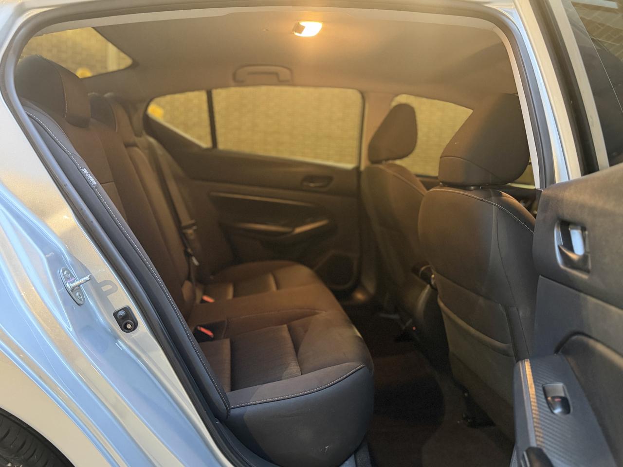 Nissan Altima 2.5 SV 2024