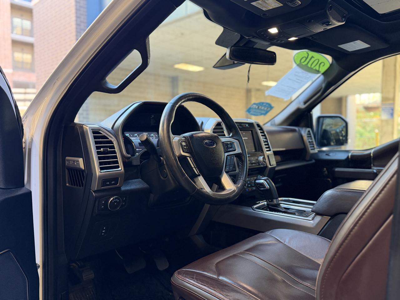 Ford F-150 Platinum SuperCrew 5.5-ft. Bed 4WD 2016